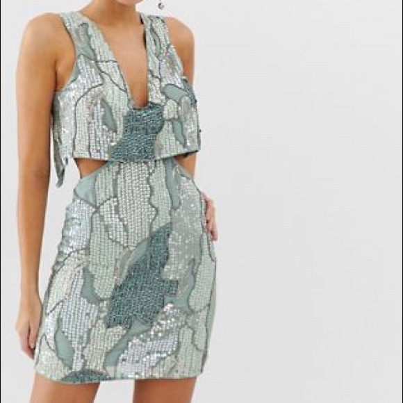 Mini sequin dress with cutouts - Picture 2 of 2